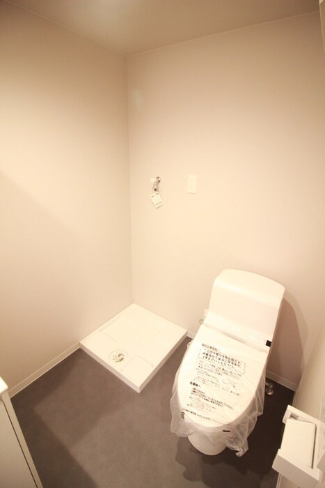 物件内観写真13　(洗濯機置場)