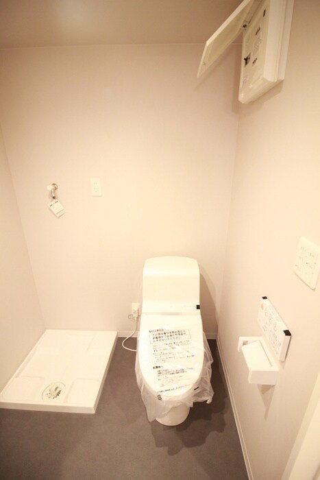 物件内観写真14　(トイレ)