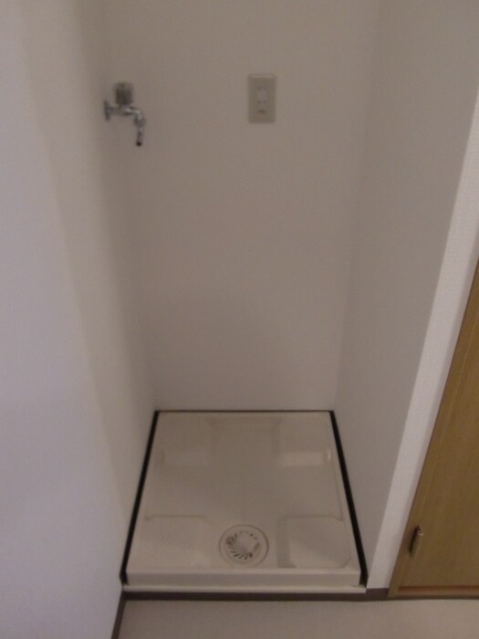 物件内観写真10　(内観写真)