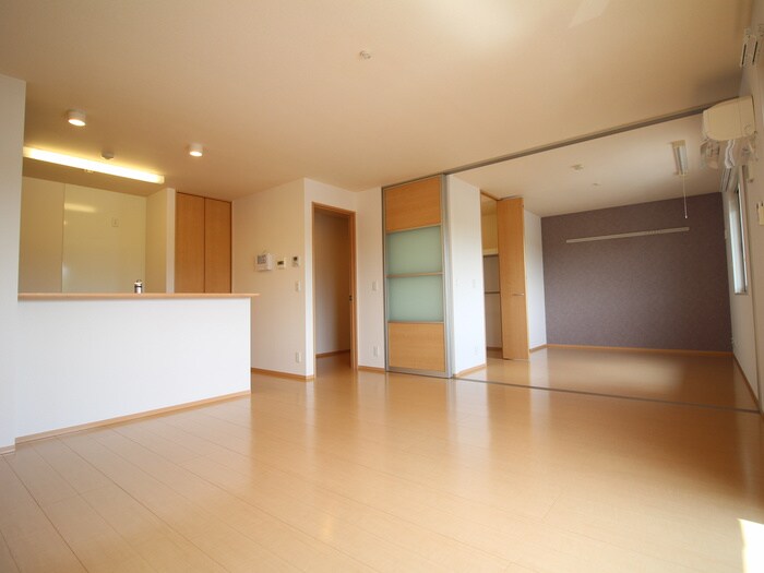 物件内観写真6　(居室)