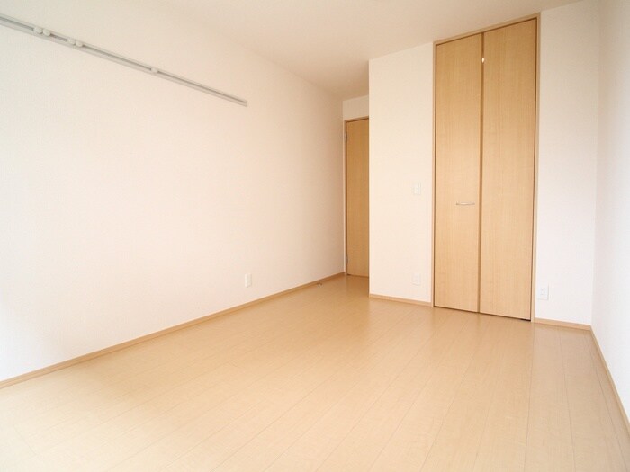 物件内観写真13　(居室)