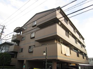 シャルム・セゾン外観写真