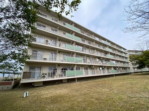 山田池住宅7棟（406）外観写真