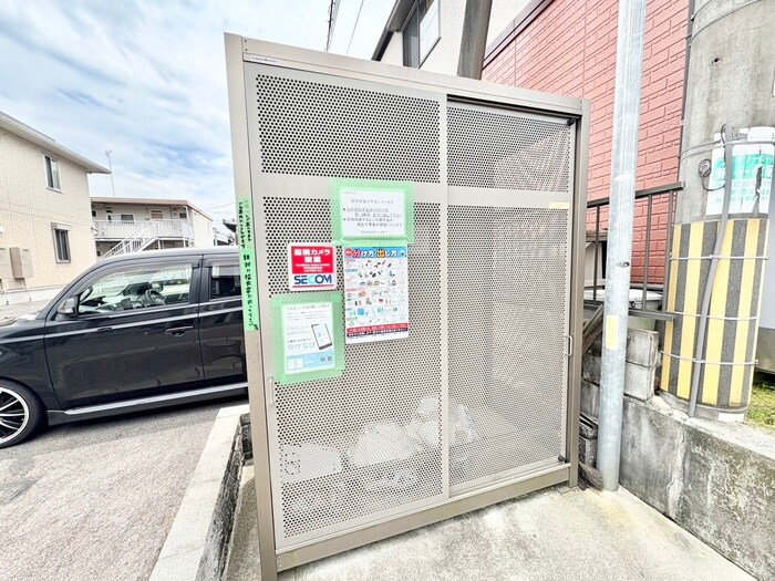 物件外観写真4　(建物設備)