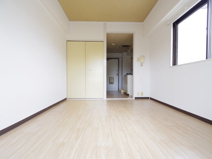 物件内観写真11　(居室)