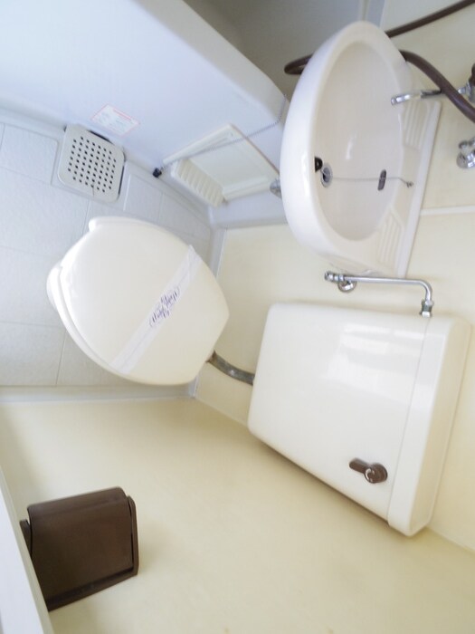 物件内観写真16　(トイレ)