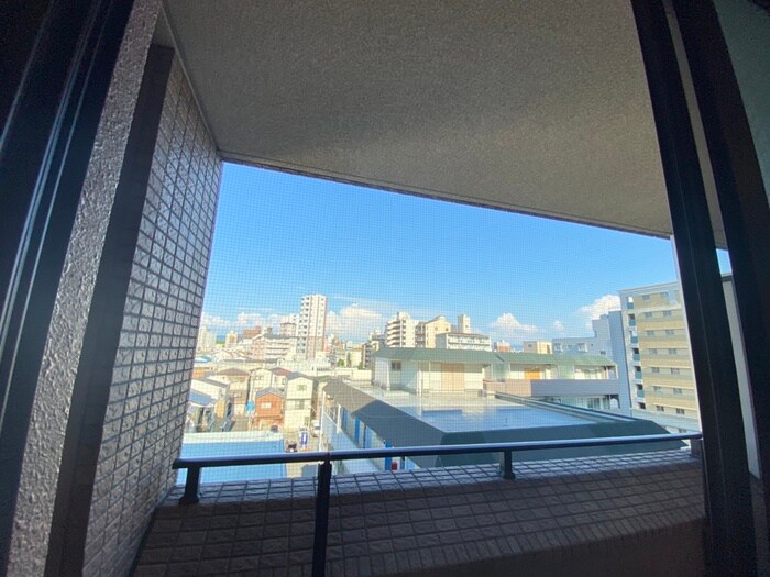 物件内観写真22　(室内からの展望)