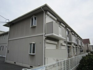 逆瀬川ハイツＢ外観写真