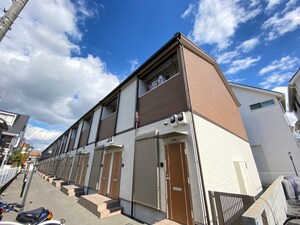 セラフィーメゾン香里園外観写真