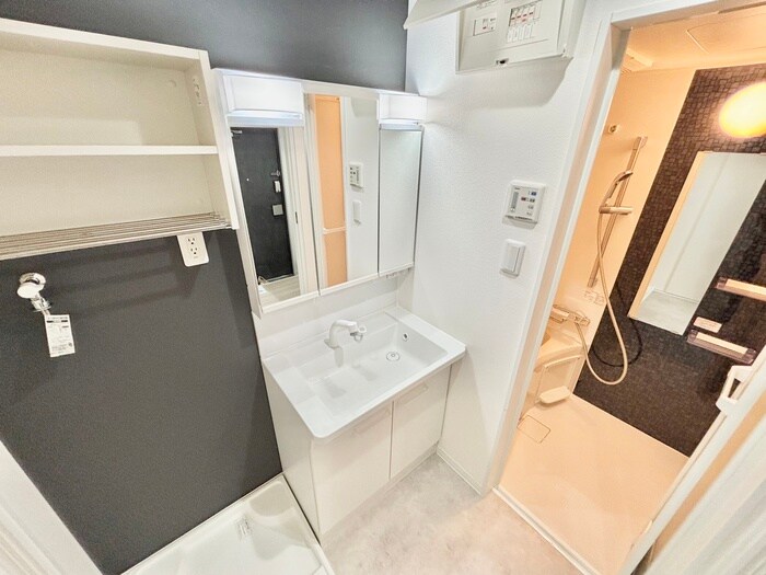 物件内観写真13　(洗面)