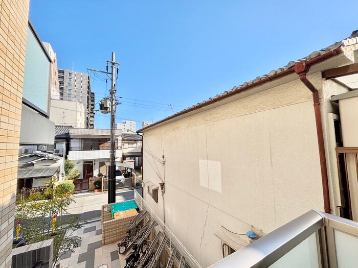 物件内観写真19　(室内からの展望)