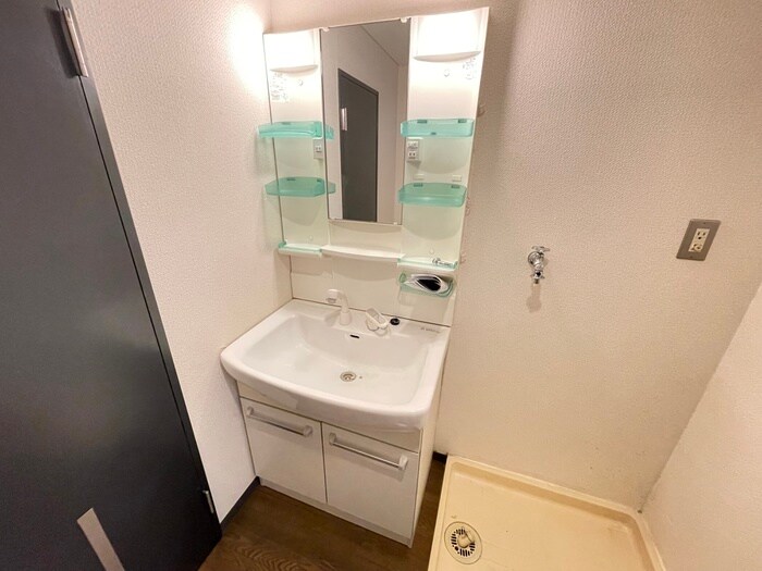 物件内観写真11　(洗面)