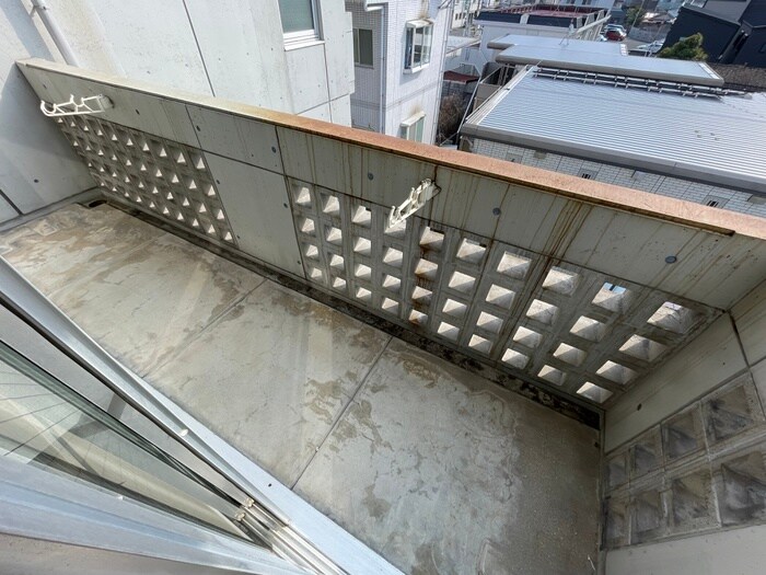 物件内観写真16　(ベランダ・バルコニー)