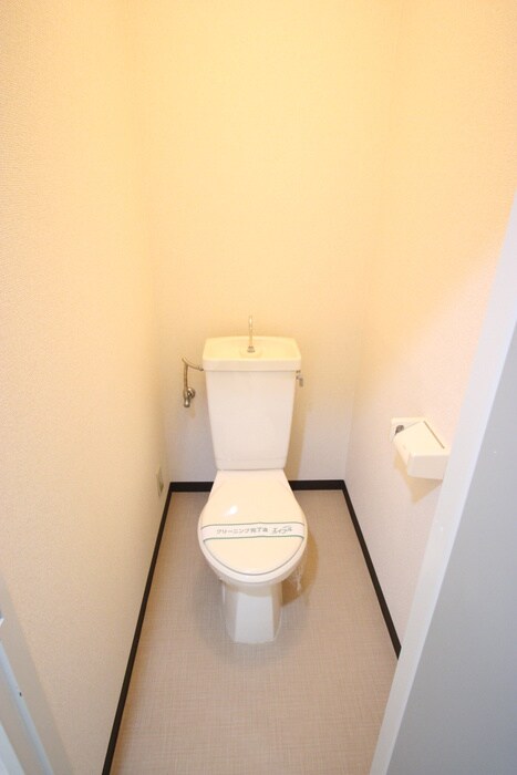 物件内観写真15　(トイレ)