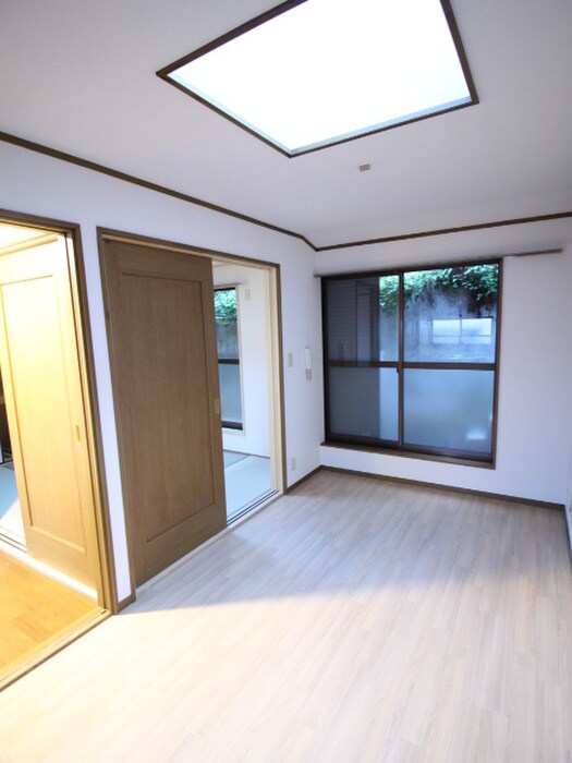 物件内観写真20　(居室)