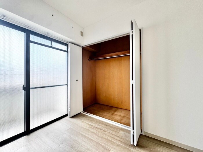 物件内観写真18　(収納)