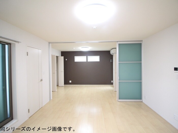 物件内観写真12　(居室)