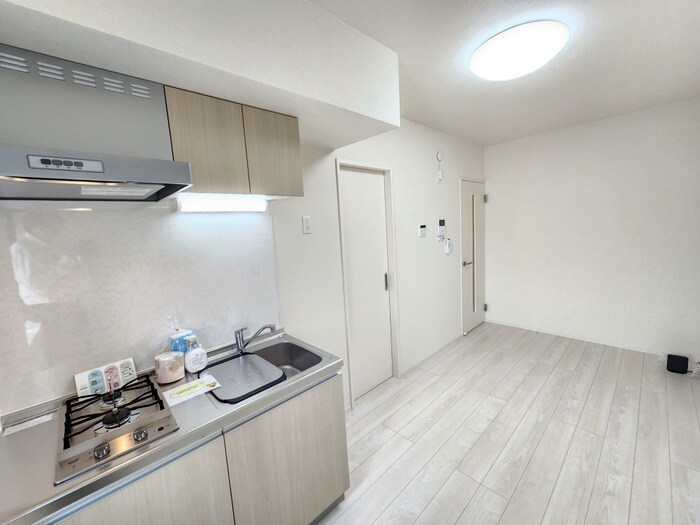 物件内観写真8　(内観写真)