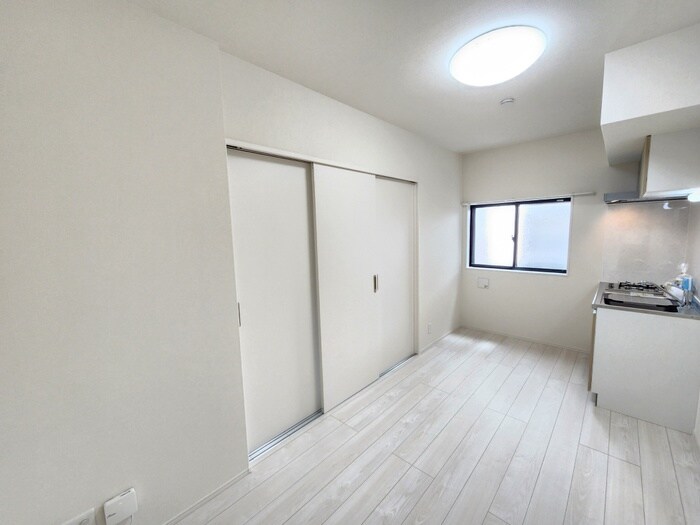 物件内観写真8　(内観写真)