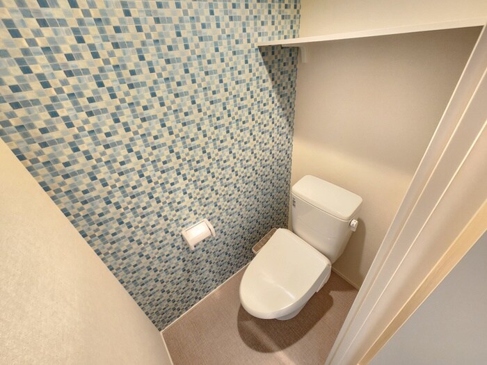 物件内観写真14　(トイレ)