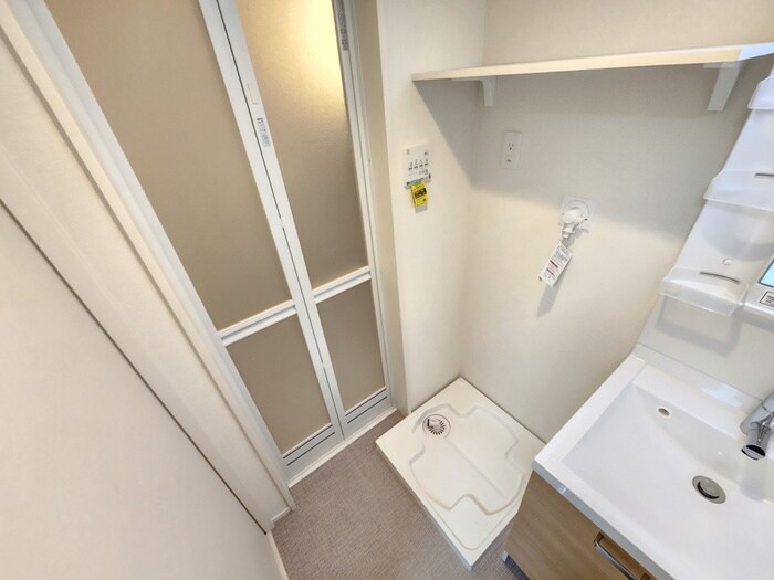 物件内観写真19　(洗濯機置場)