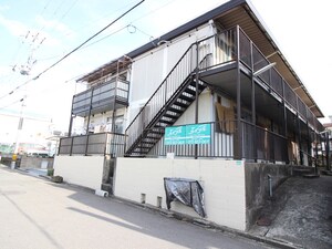 上野プラザ外観写真