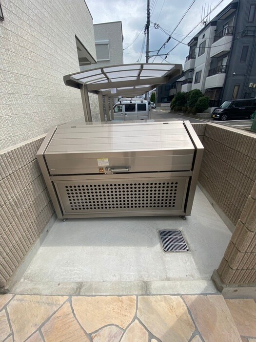 物件外観写真4　(建物設備)