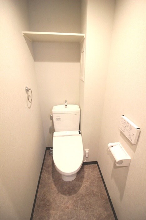 物件内観写真11　(トイレ)