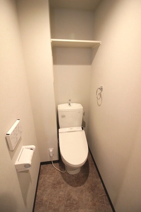 物件内観写真12　(トイレ)