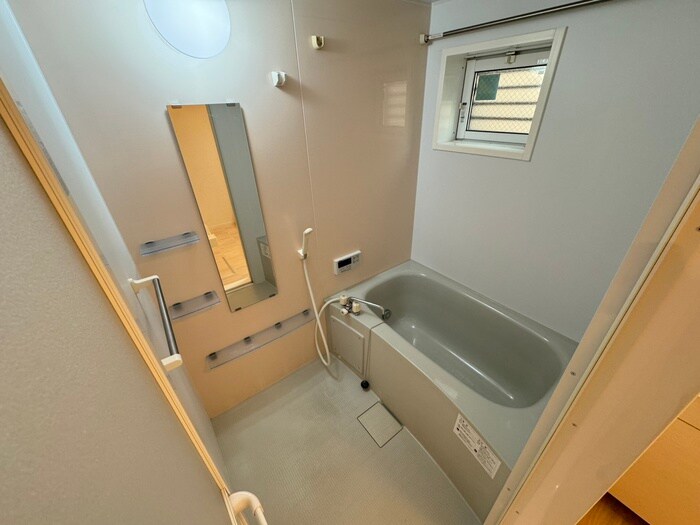 物件内観写真9　(バス／シャワールーム等)
