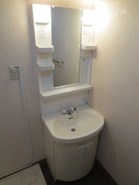 物件内観写真6　(洗面)