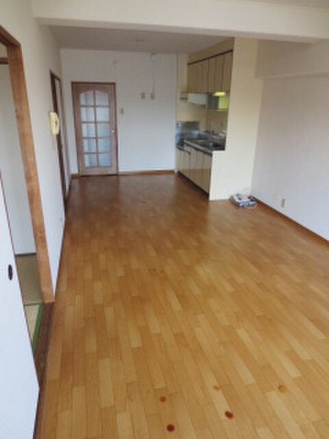 物件内観写真11　(居室)