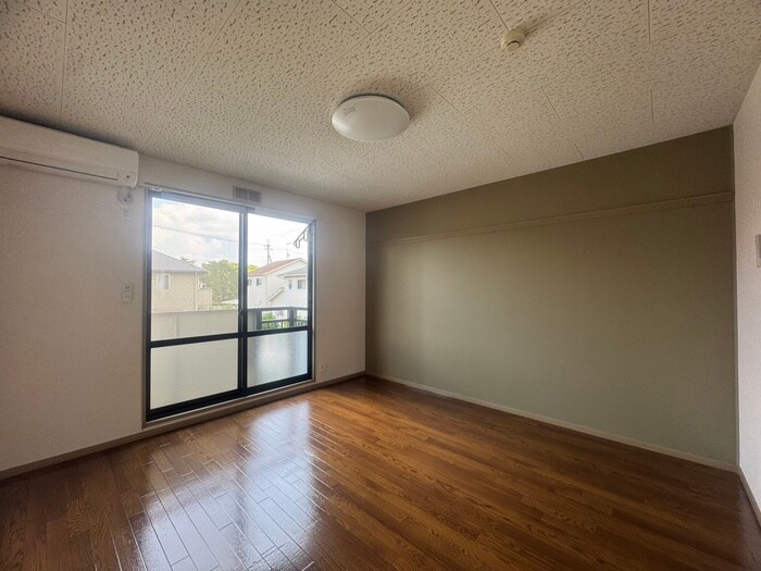 物件内観写真14　(居室)