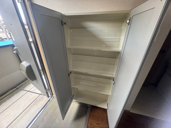 物件内観写真17　(靴箱)