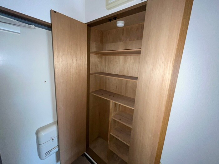 物件内観写真17　(靴箱)