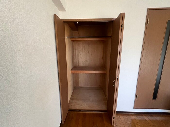 物件内観写真18　(収納)