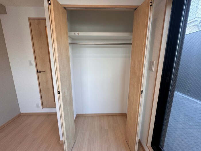 物件内観写真13　(収納)