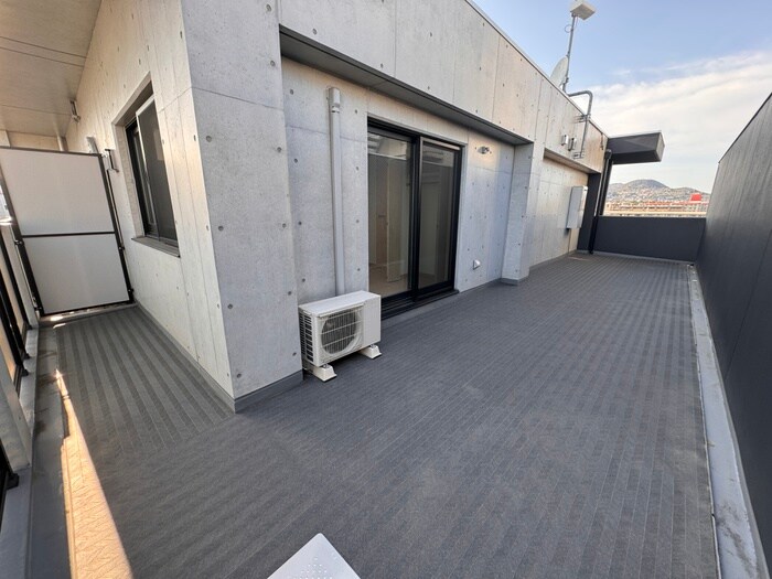 物件内観写真17　(ベランダ・バルコニー)