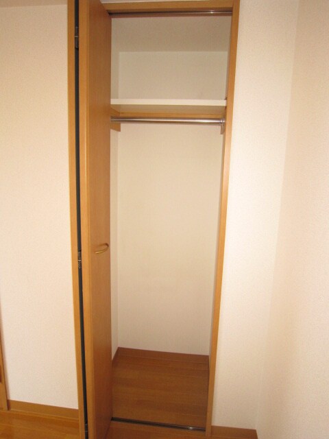 物件内観写真8　(収納)