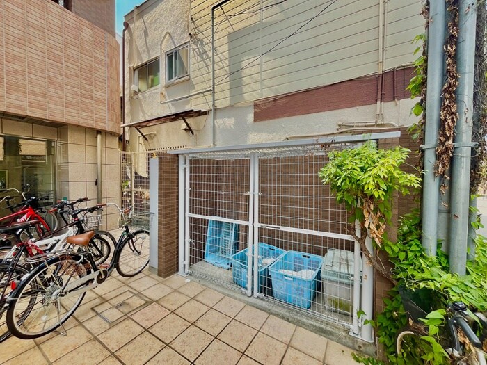 物件外観写真6　(建物設備)