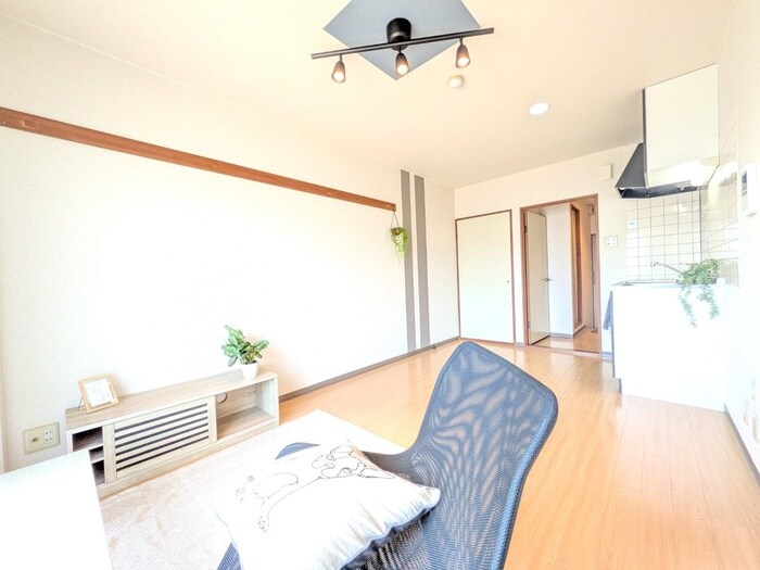 物件内観写真10　(居室)