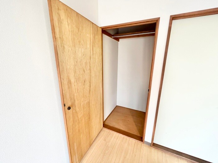 物件内観写真11　(収納)