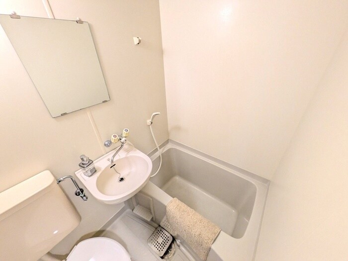 物件内観写真12　(バス／シャワールーム等)