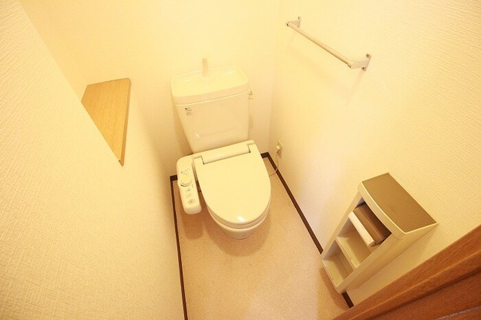 物件内観写真13　(トイレ)