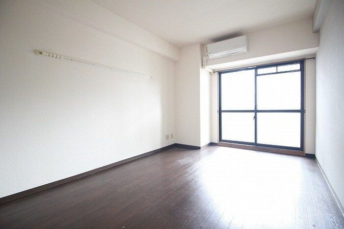 物件内観写真14　(居室)