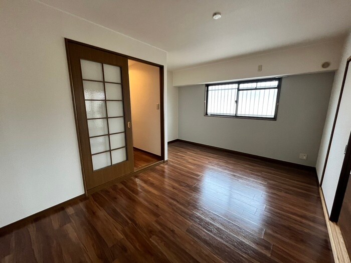 物件内観写真8　(内観写真)