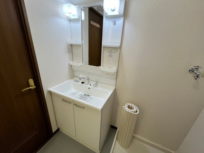 物件内観写真13　(洗面)