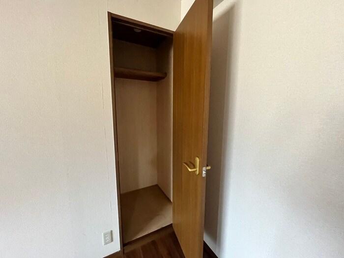 物件内観写真22　(収納)