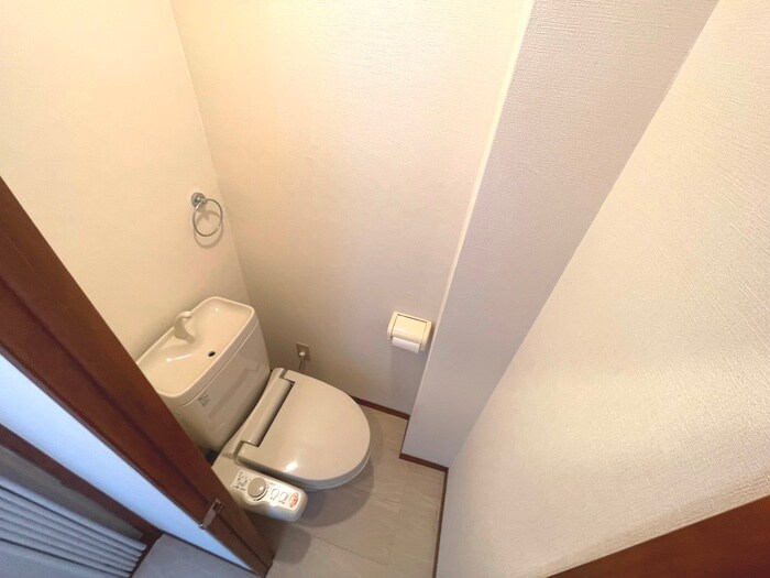 物件内観写真15　(トイレ)