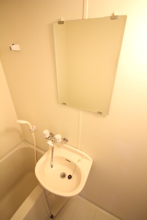 物件内観写真9　(洗面)